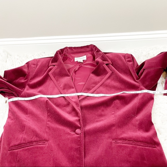 Dark academia/light Academia, Burgundy Velvet, Long lined blazer, plus size 18 - Picture 13 of 13